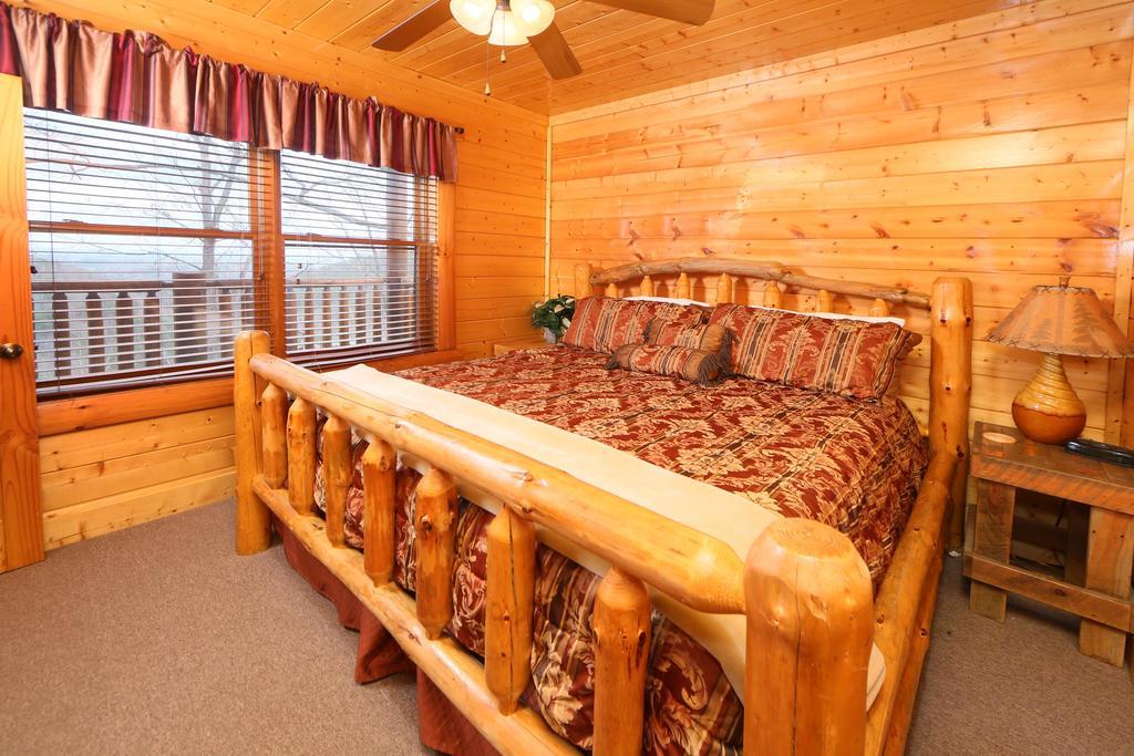 Rising Eagle Lodge - Eight Bedroom Pigeon Forge Εξωτερικό φωτογραφία